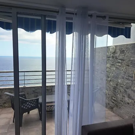 Blue Horizon アパート *